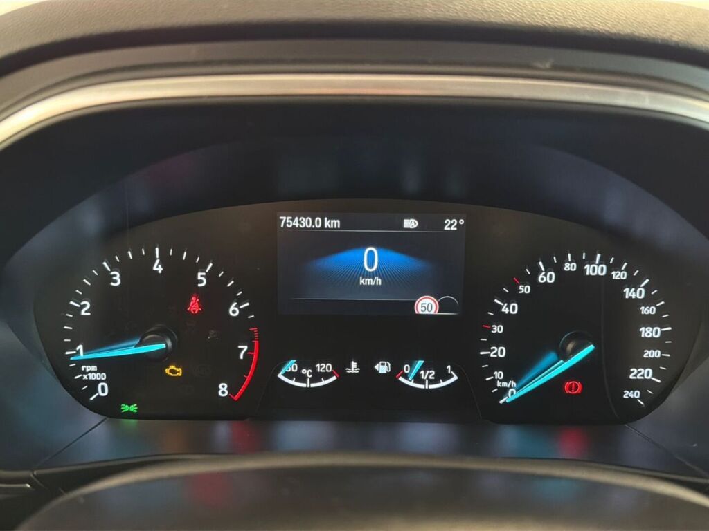 Ford Focus 2019 Sininen