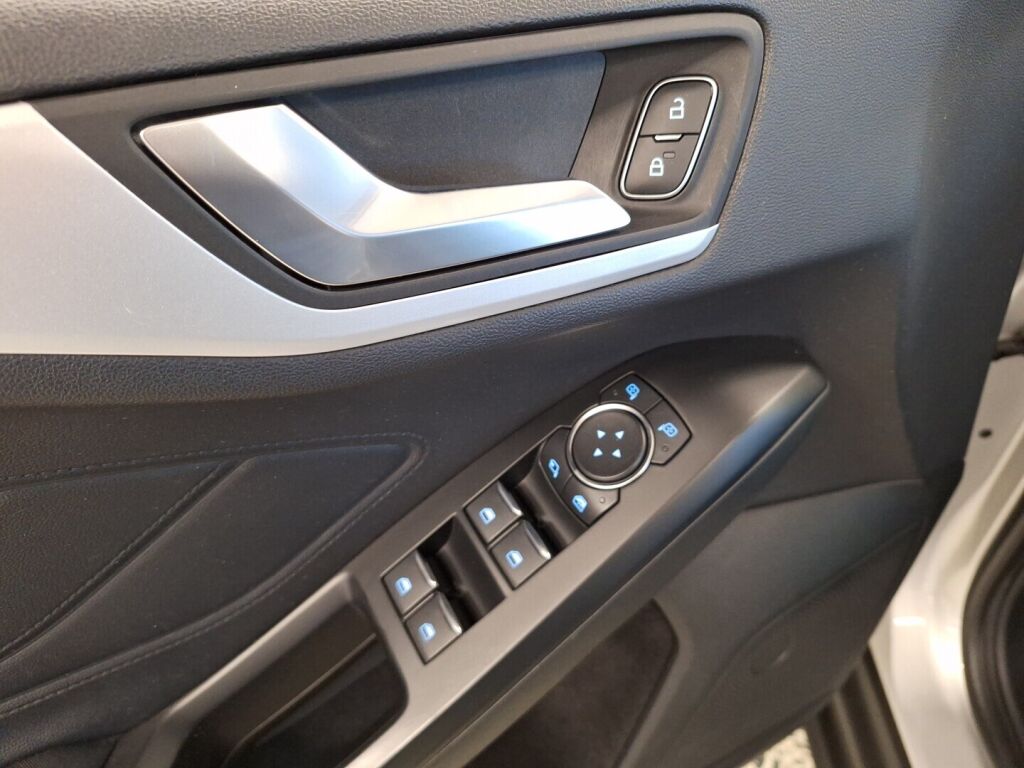 Ford Focus 2019 Harmaa