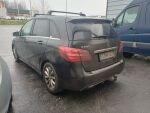 Mercedes-Benz B 2015 Musta