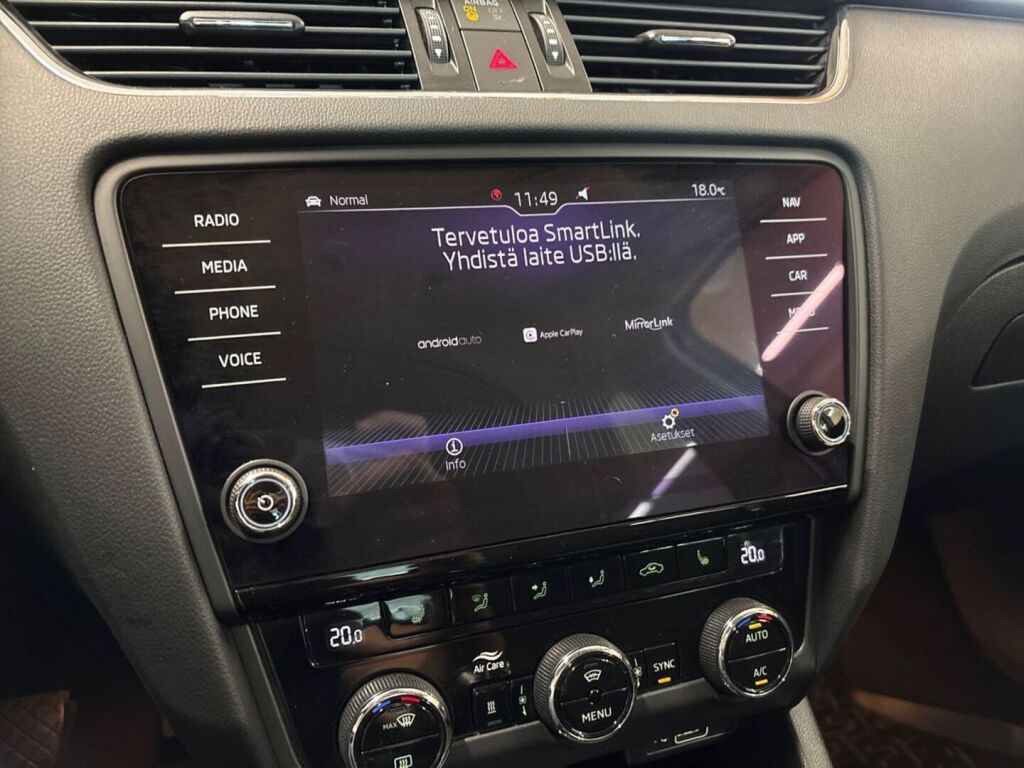 Skoda Octavia 2018 Sininen