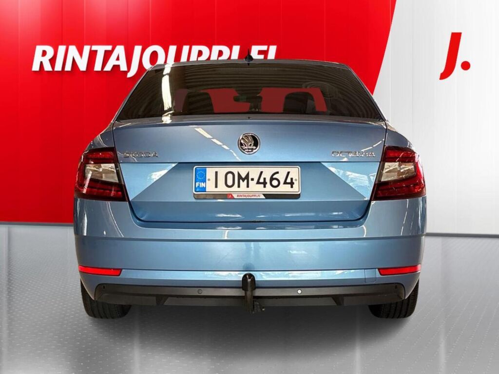 Skoda Octavia 2018 Sininen