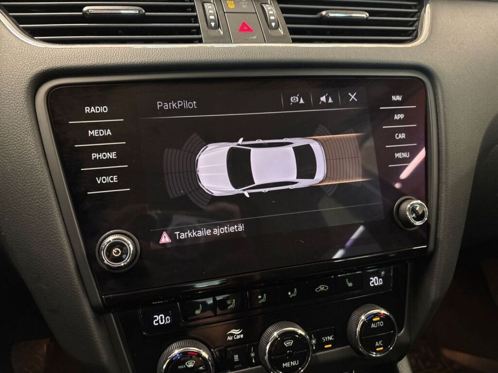 Skoda Octavia 2018 Sininen