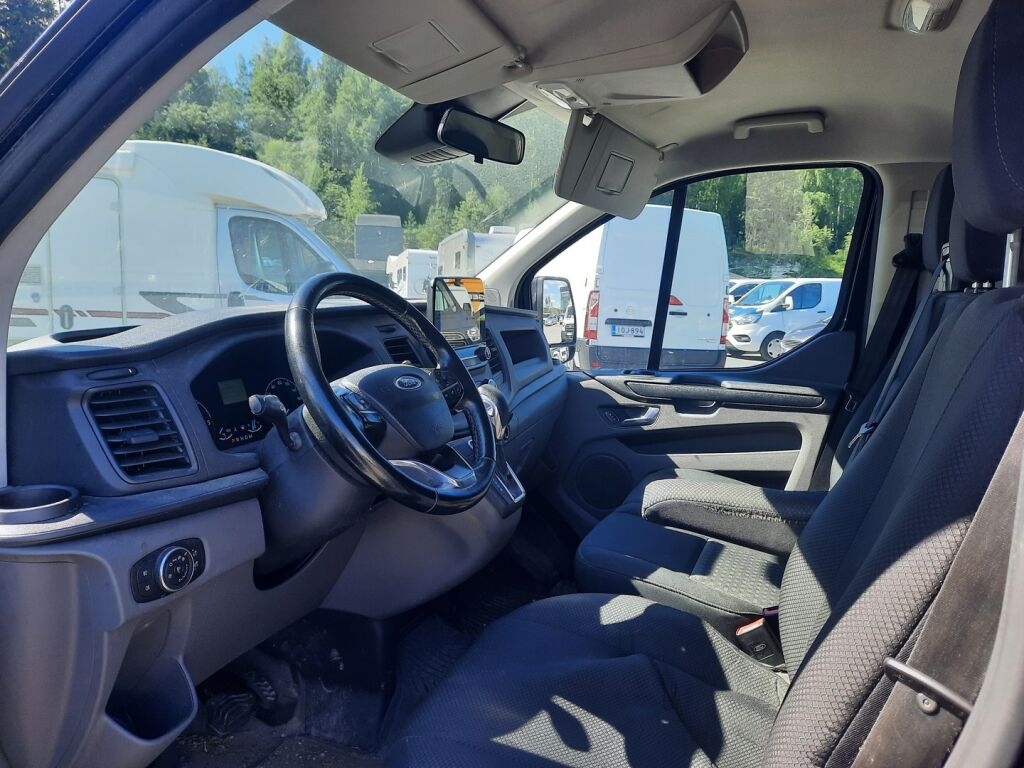 Ford Transit Custom 2018 Musta