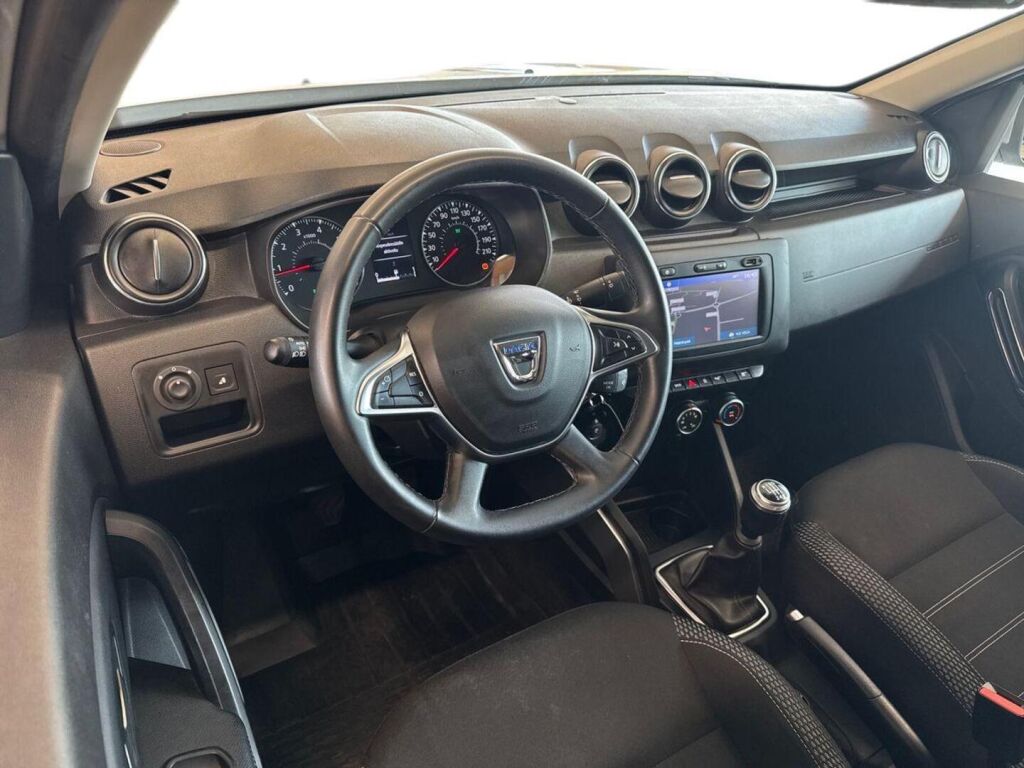 Dacia Duster 2018 Valkoinen