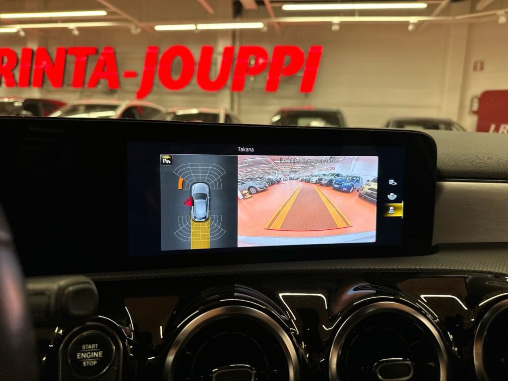 Mercedes-Benz A 2018 Harmaa