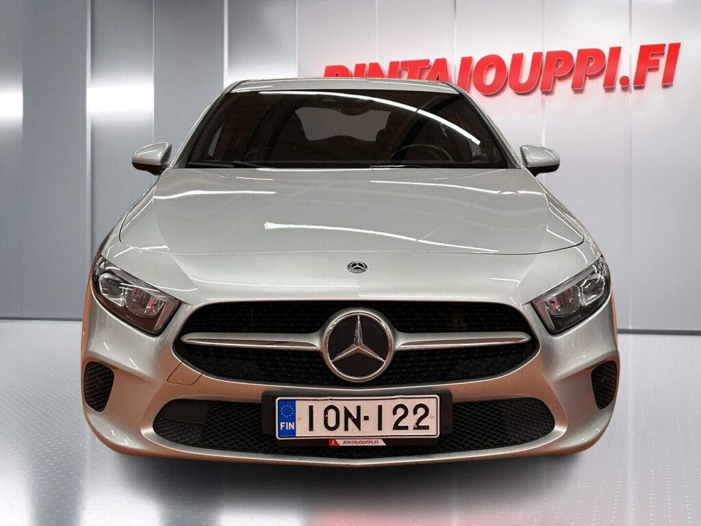Mercedes-Benz A 2018 Harmaa