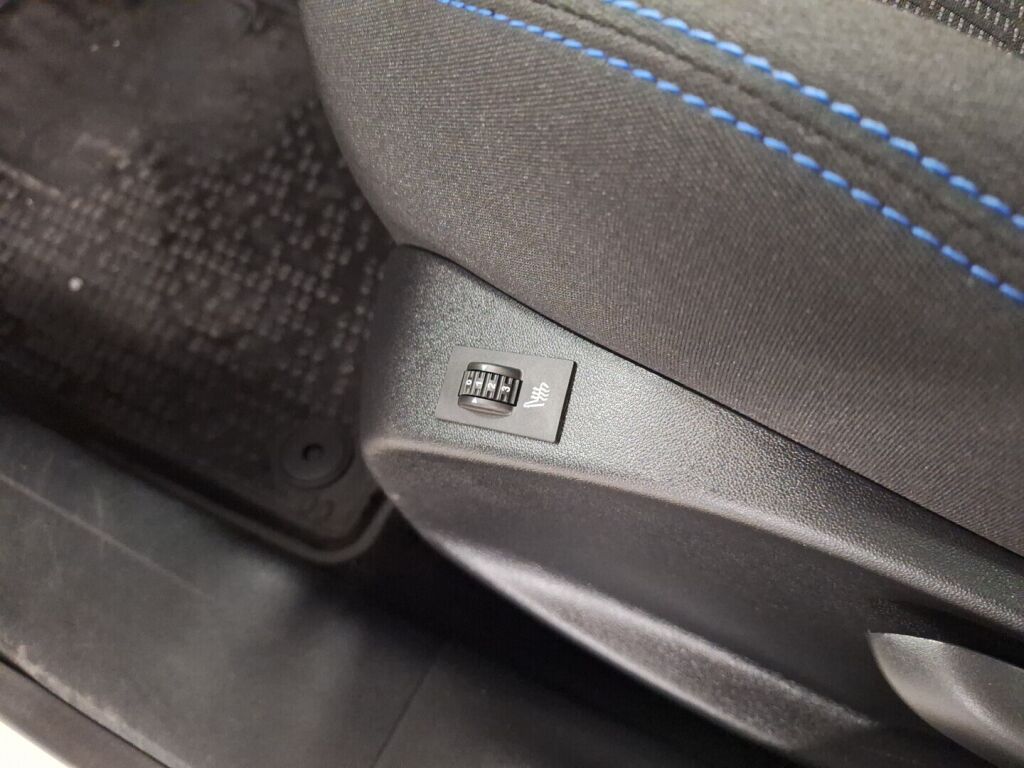 Peugeot 208 2019 Valkoinen