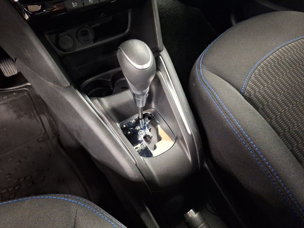 Peugeot 208 2019 Valkoinen