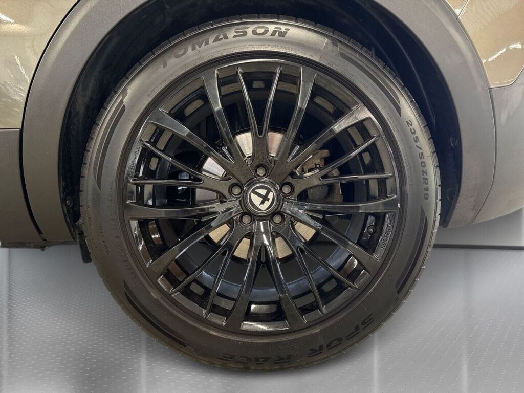 Peugeot 5008 2019 Harmaa