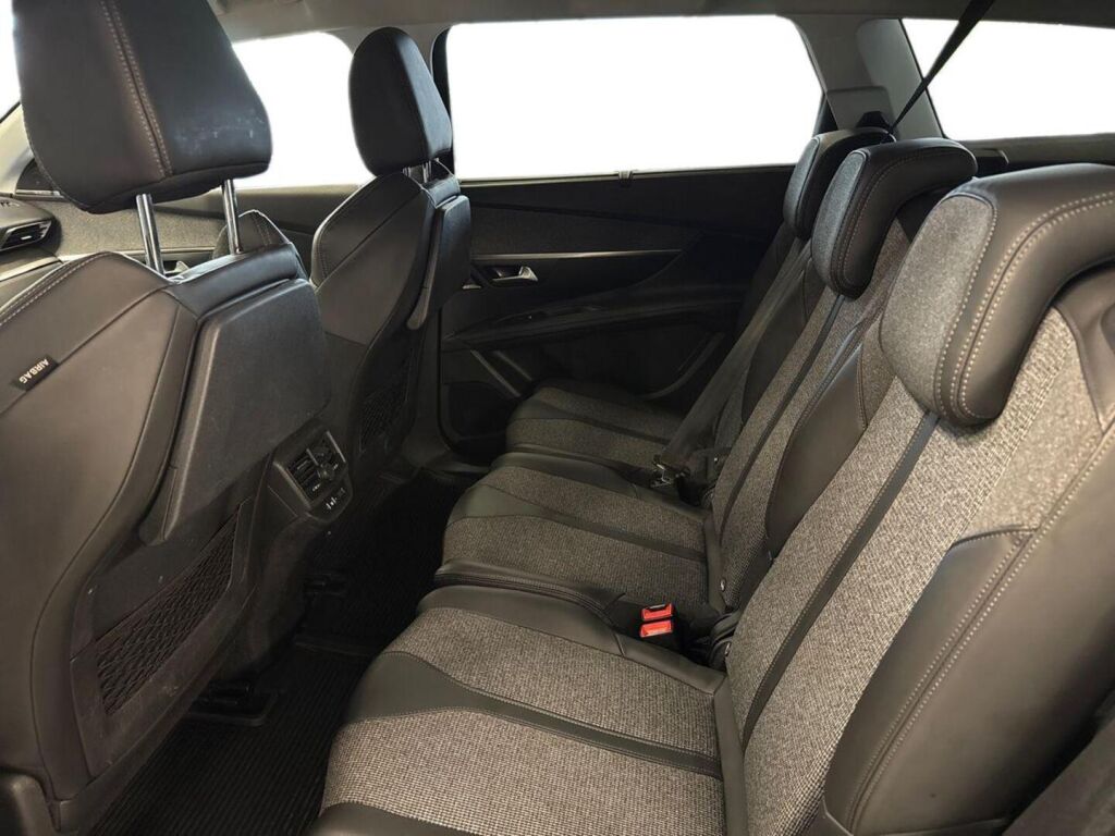 Peugeot 5008 2019 Harmaa