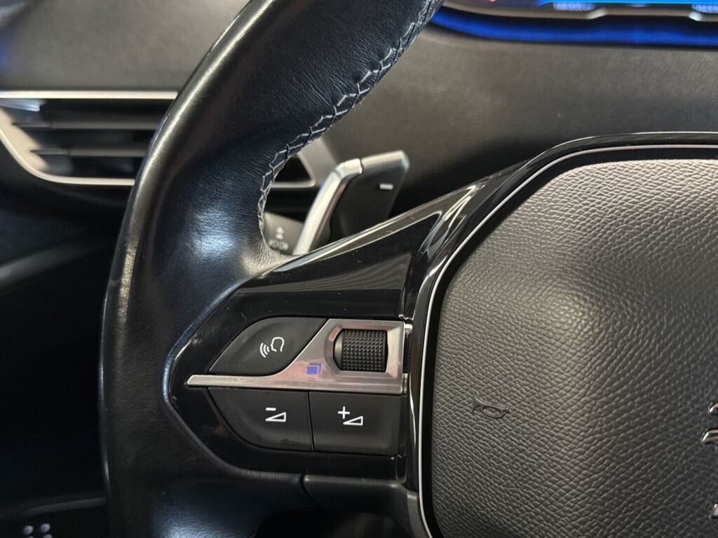Peugeot 5008 2019 Harmaa