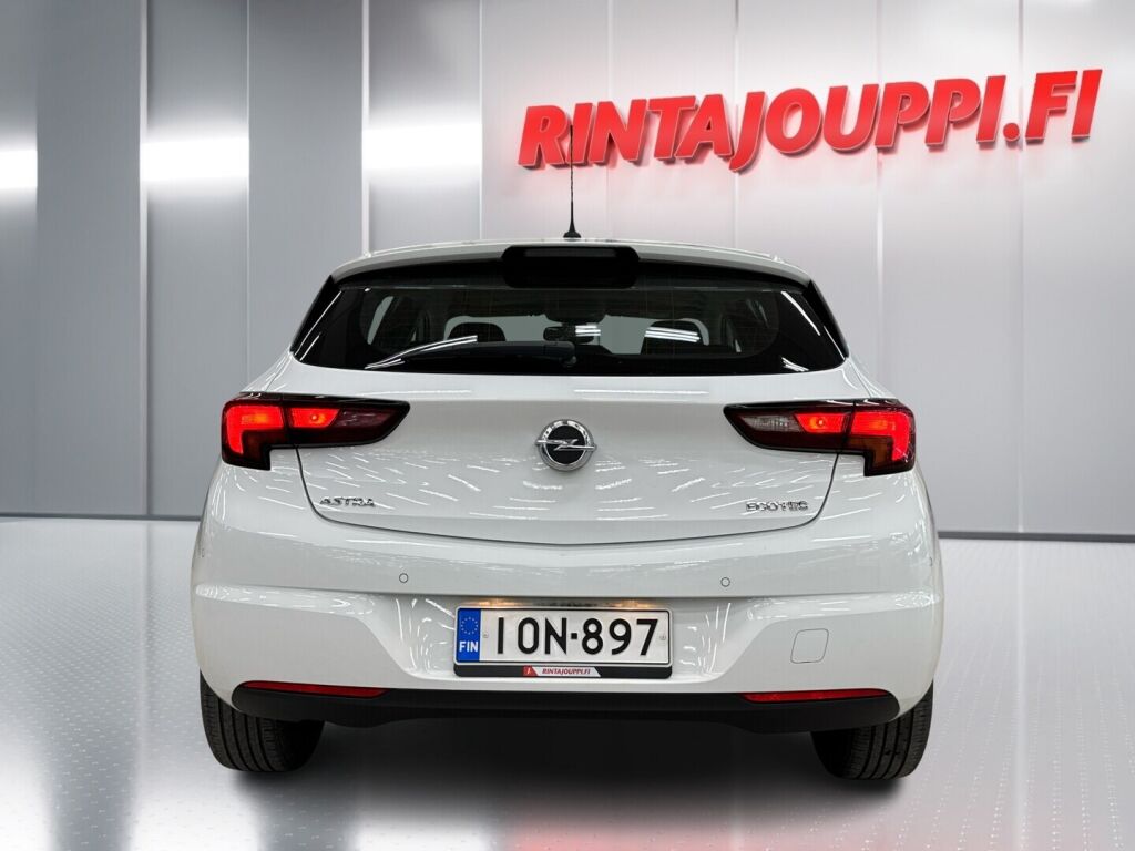 Opel Astra 2019 Valkoinen