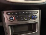 Opel Astra 2018 Punainen