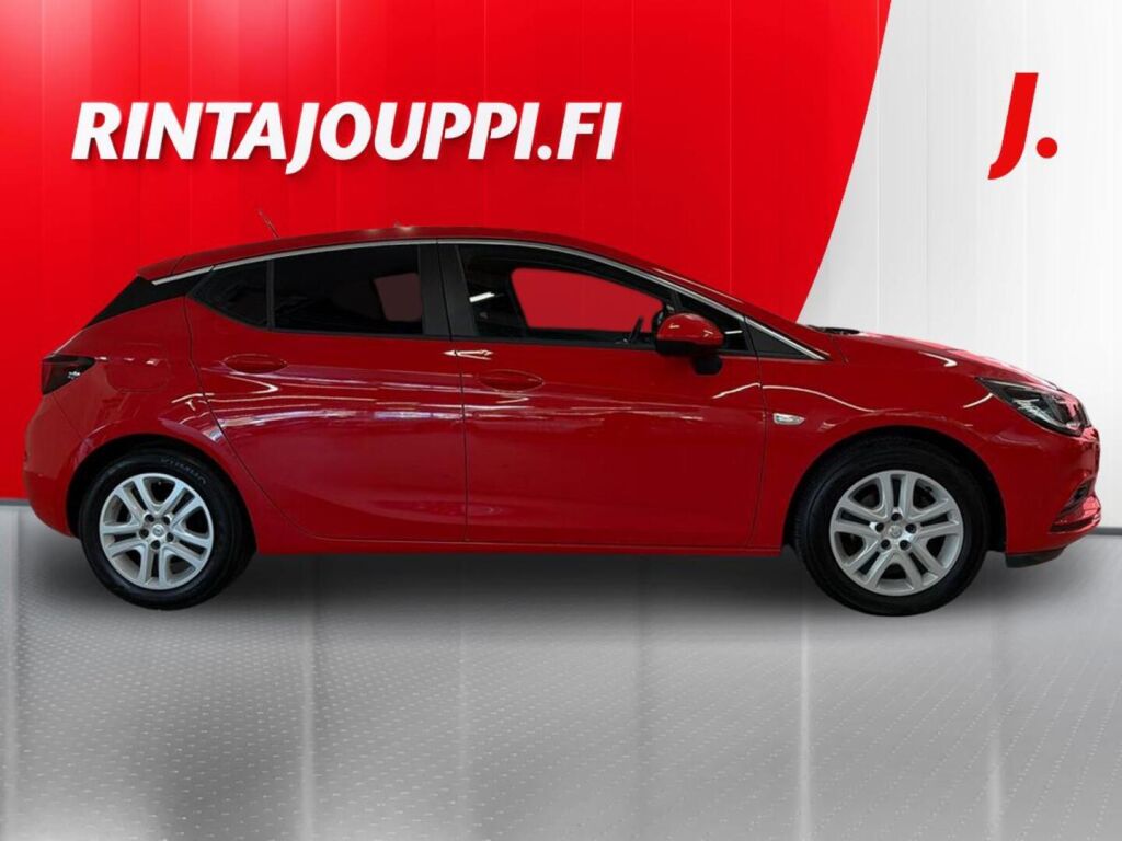 Opel Astra 2018 Punainen