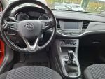 Opel Astra 2018 Punainen
