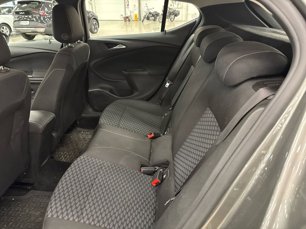 Opel Astra 2019 Harmaa