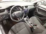 Skoda Octavia 2019 Valkoinen