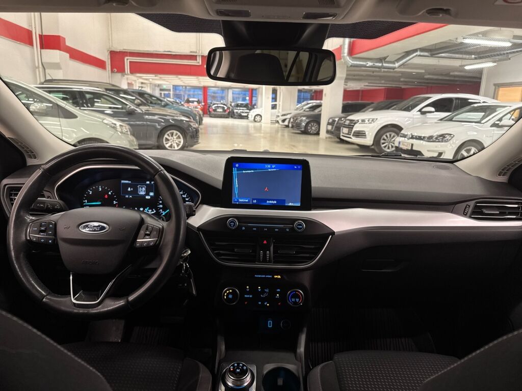 Ford Focus 2019 Valkoinen