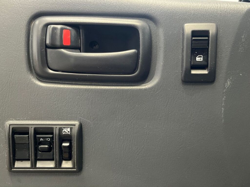 Toyota Hiace 2009 Hopea