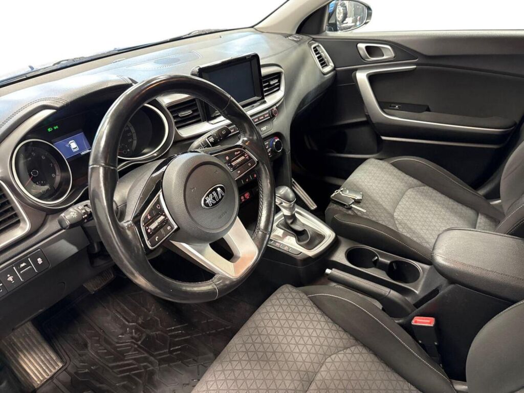 Kia Ceed 2019 Sininen