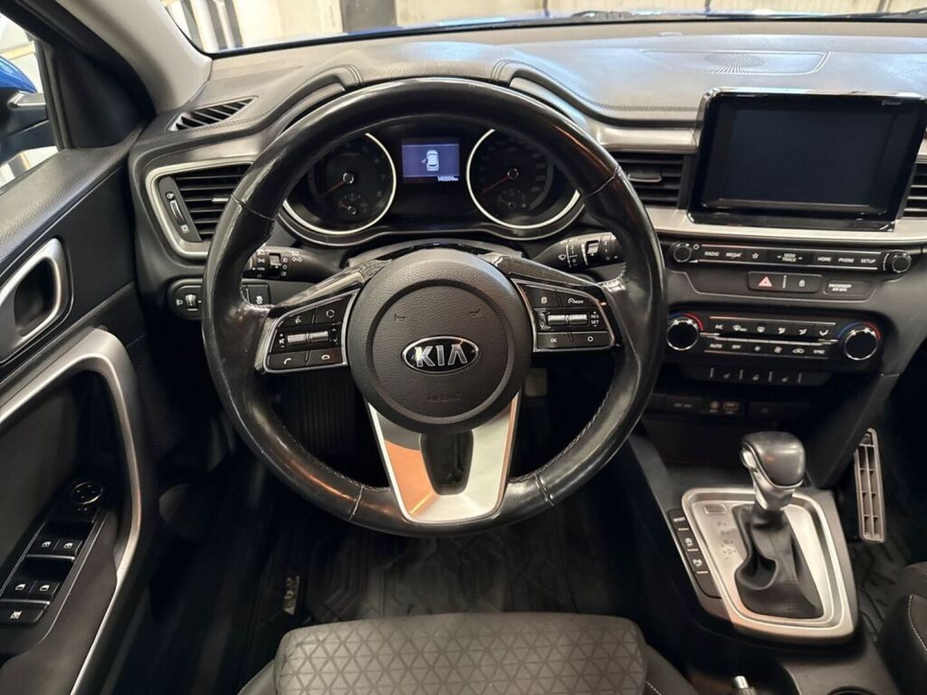 Kia Ceed 2019 Sininen