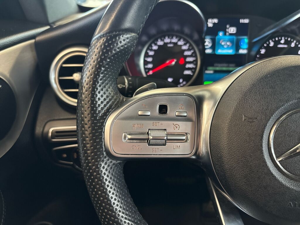 Mercedes-Benz C 2018 Musta