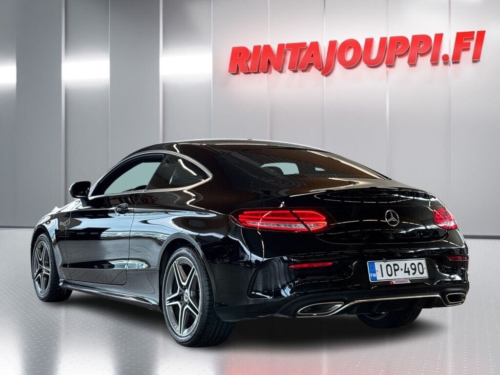Mercedes-Benz C 2018 Musta