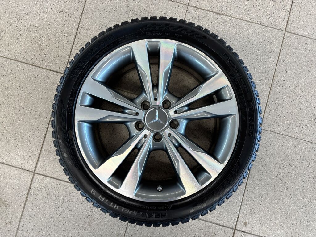 Mercedes-Benz C 2018 Musta