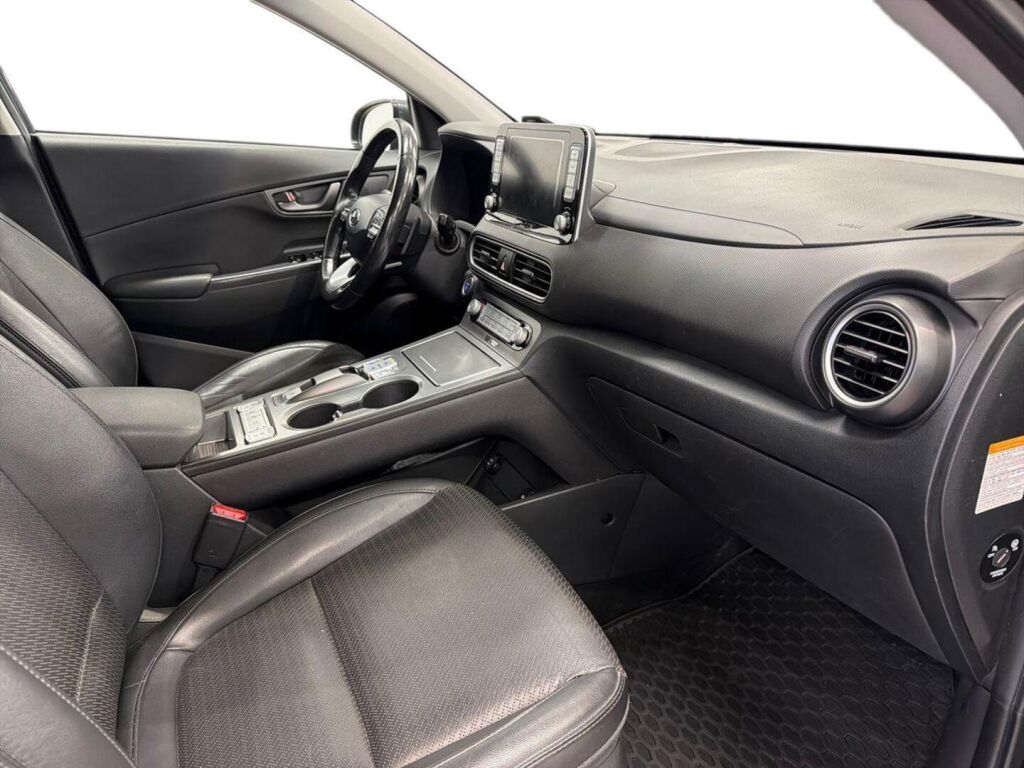 Hyundai KONA 2018 Harmaa