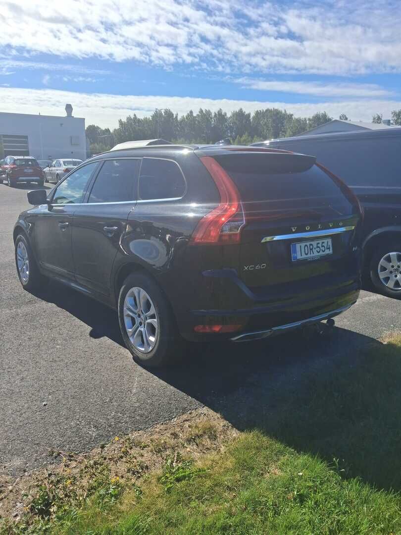 Volvo XC60 2015 Musta