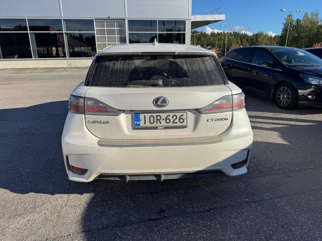 Lexus CT 2016 Valkoinen