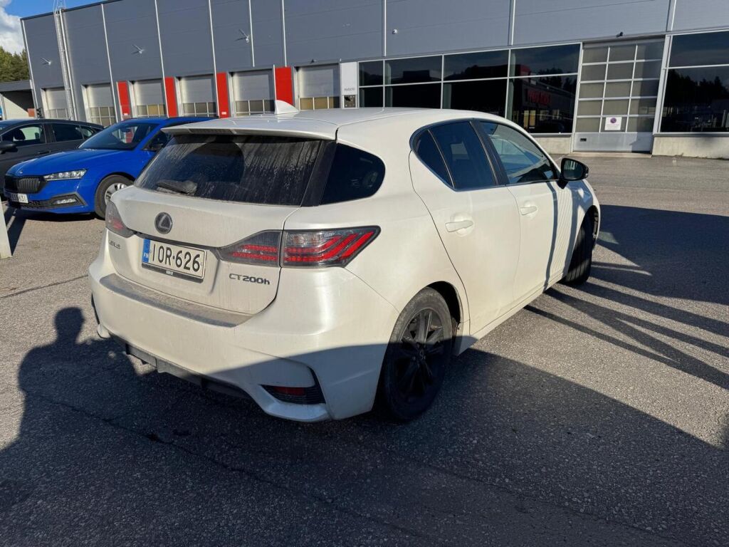 Lexus CT 2016 Valkoinen