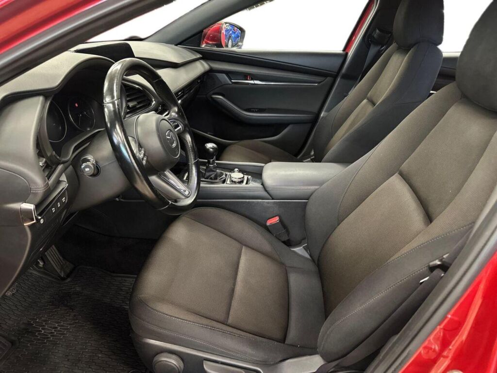 Mazda Mazda3 2019 Punainen