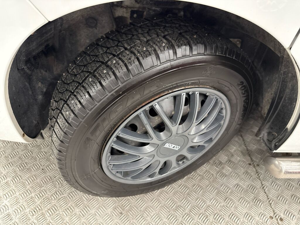 Opel Vivaro 2018 Valkoinen