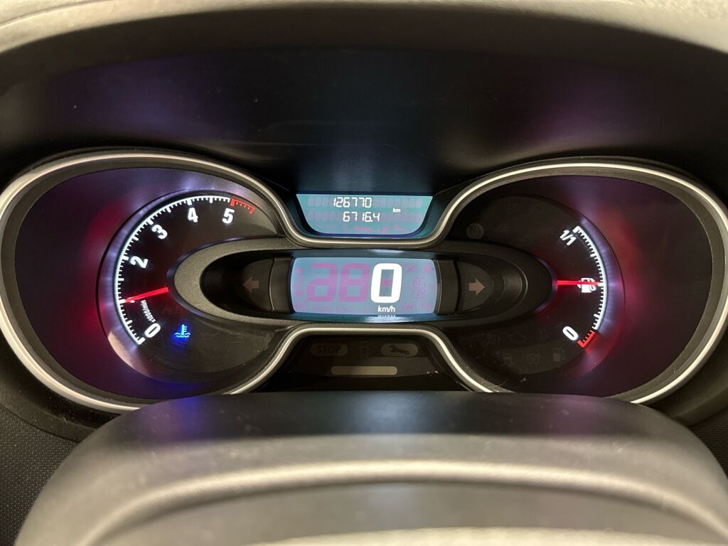 Opel Vivaro 2018 Valkoinen