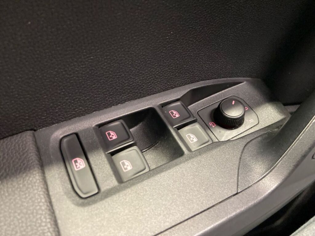 Seat Arona 2019 Hopea