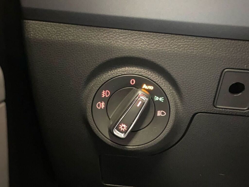 Seat Arona 2019 Hopea