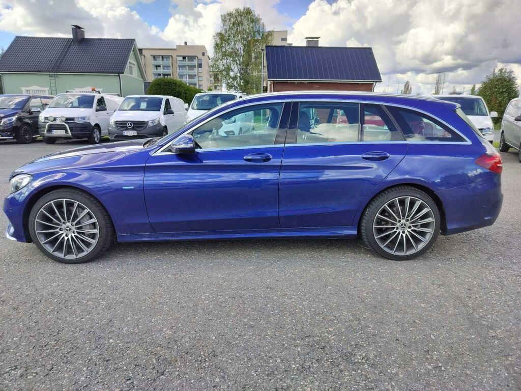 Mercedes-Benz C 2017 Sininen