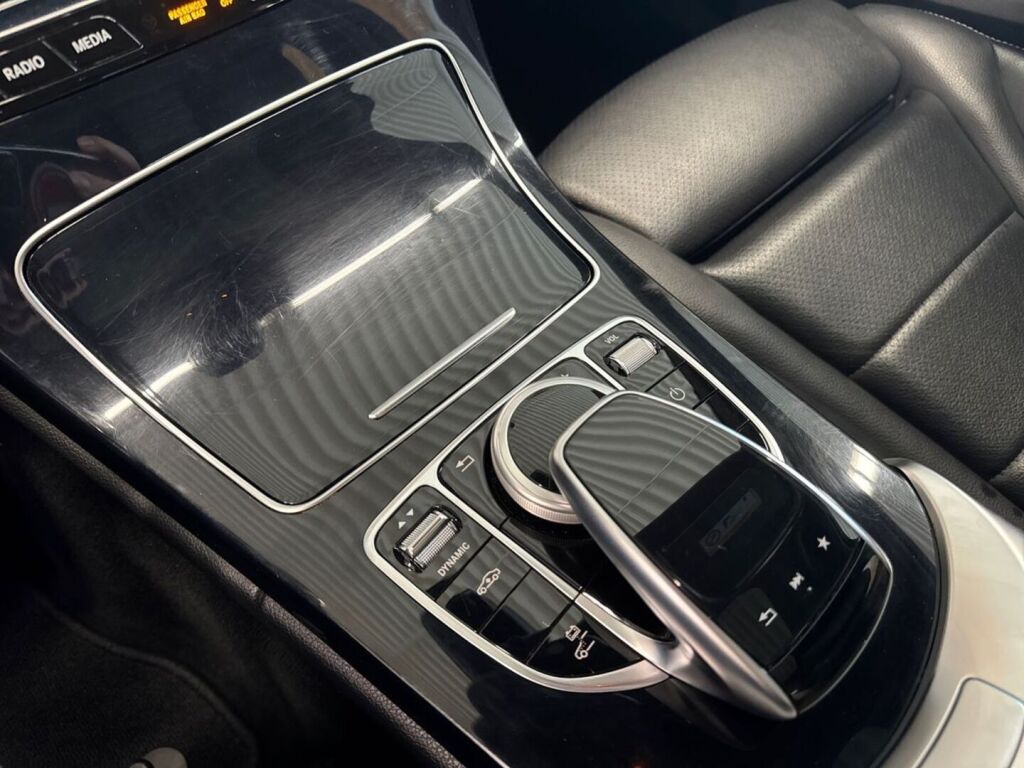 Mercedes-Benz C 2017 Sininen