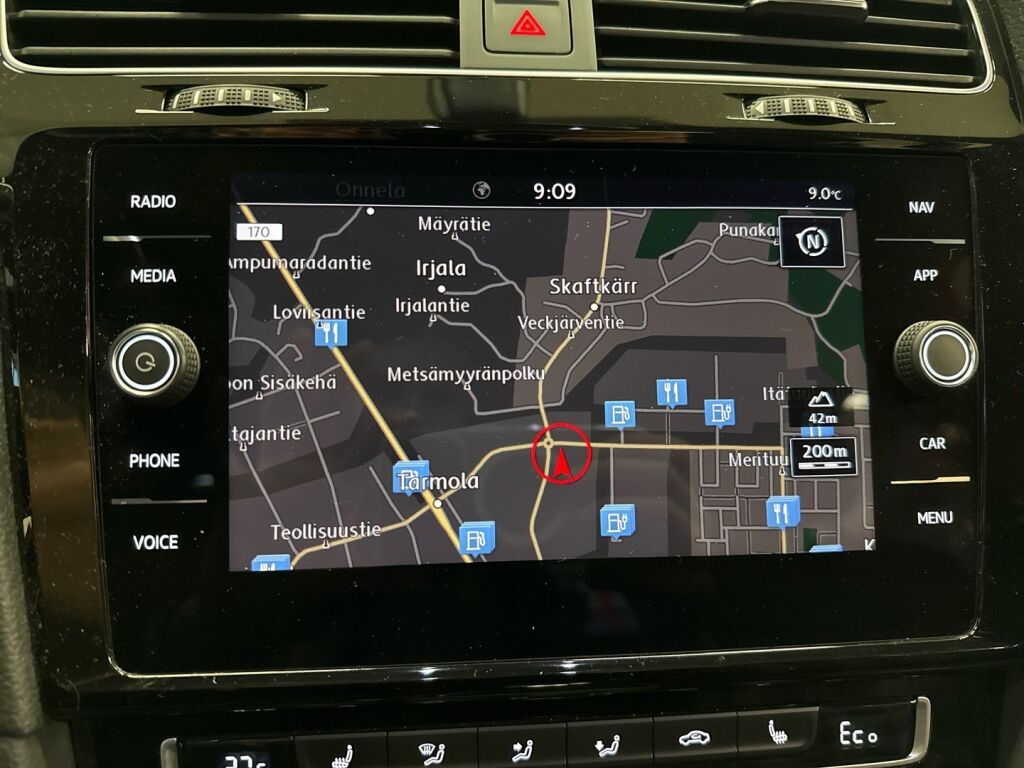 Volkswagen Golf 2020 Valkoinen