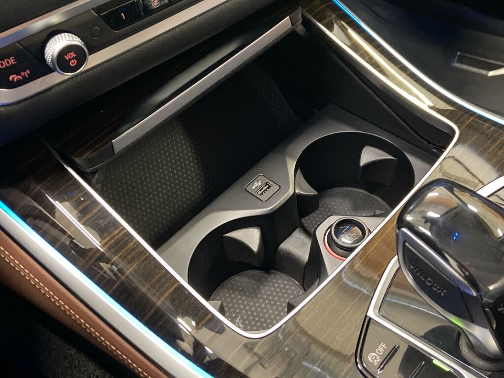 BMW X5 2020 Valkoinen