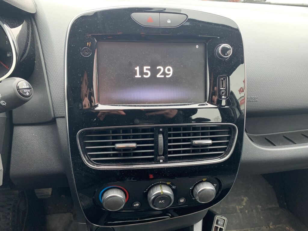 Renault Clio 2019 Valkoinen