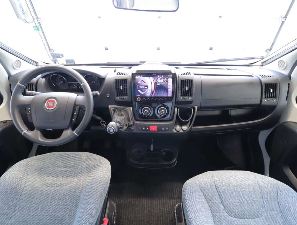 Dethleffs Just T6752 DBL 2022 Valkoinen