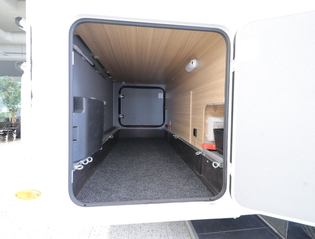 Dethleffs Just T6752 DBL 2022 Valkoinen