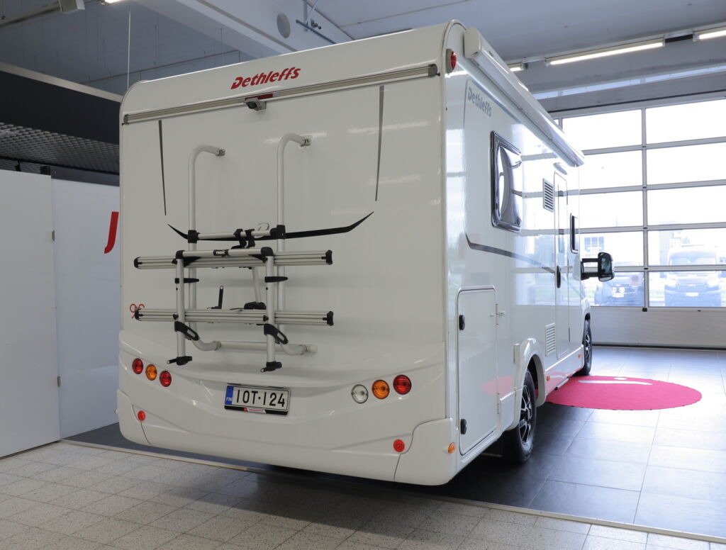 Dethleffs Just T6752 DBL 2022 Valkoinen