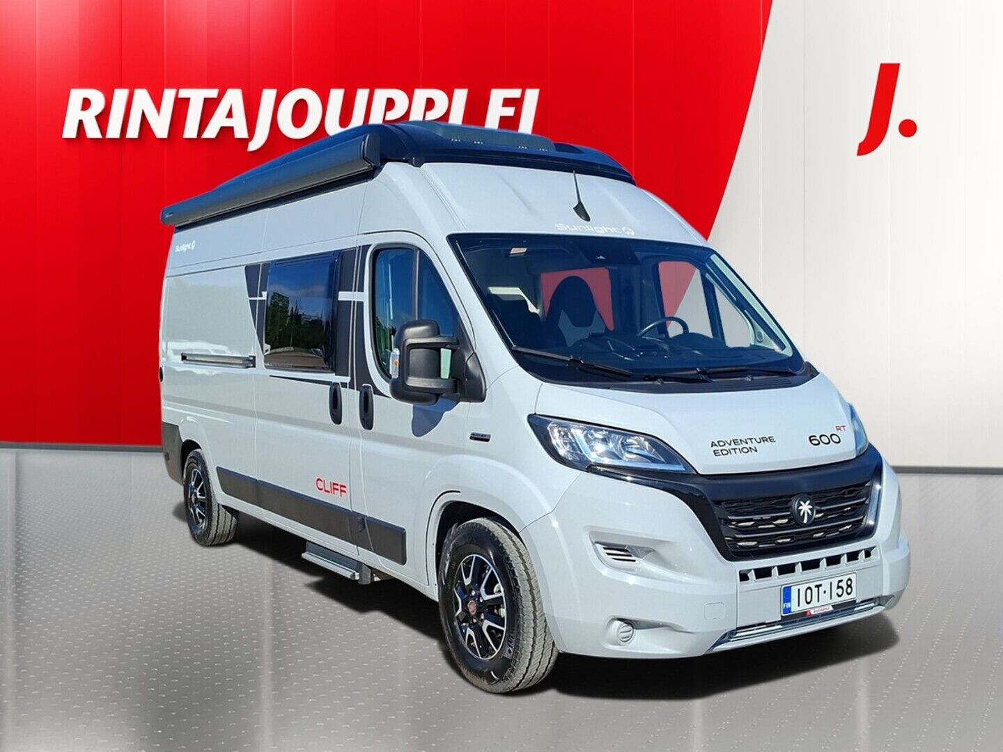 Sunlight Cliff VAN 600 RT Adventure Edition