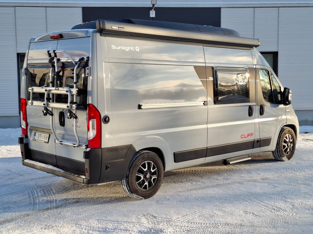 Sunlight Cliff VAN 600 2022 Harmaa