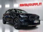 Volvo XC40 2021 Musta