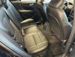 Volvo XC40 2021 Musta