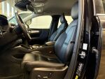 Volvo XC40 2021 Musta